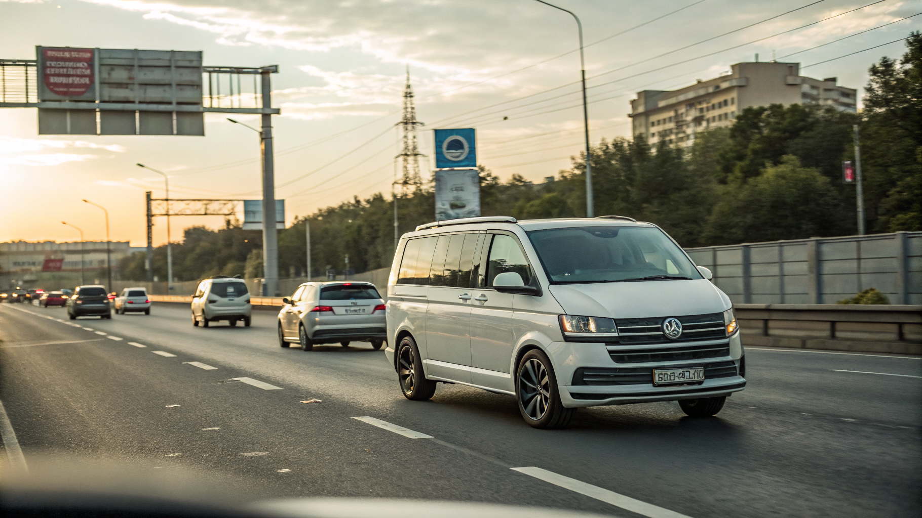 Пробки не страшны: Успейте на рейс с MiniVan.Taxi